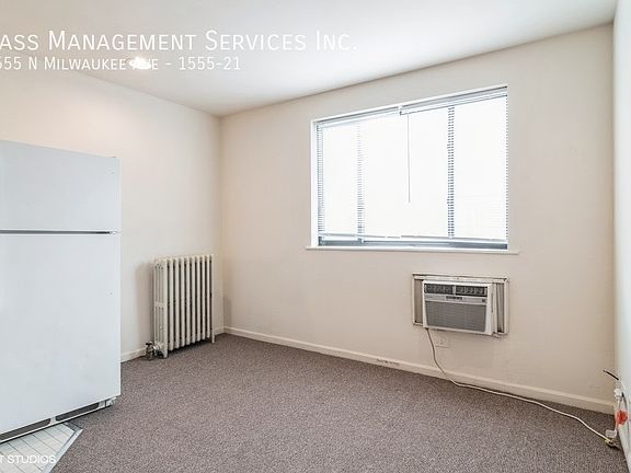 2nd image of 1555 N Milwaukee Ave APT 21