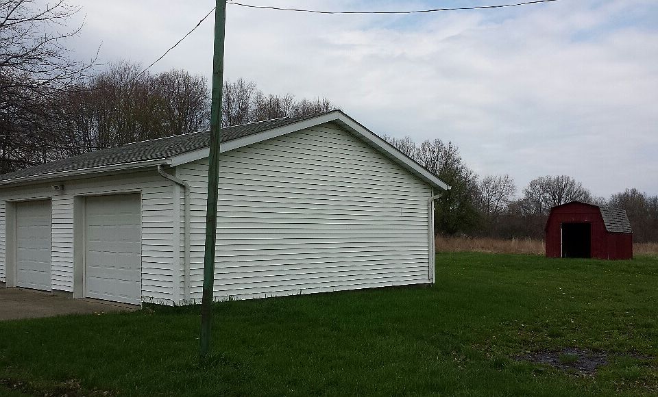 2nd image of 1585 Old Forge Rd