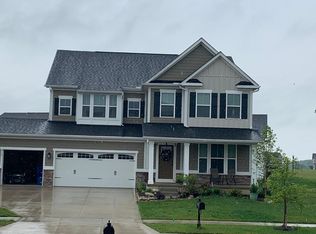 915 Blackmore Dr, Delaware, OH 43015