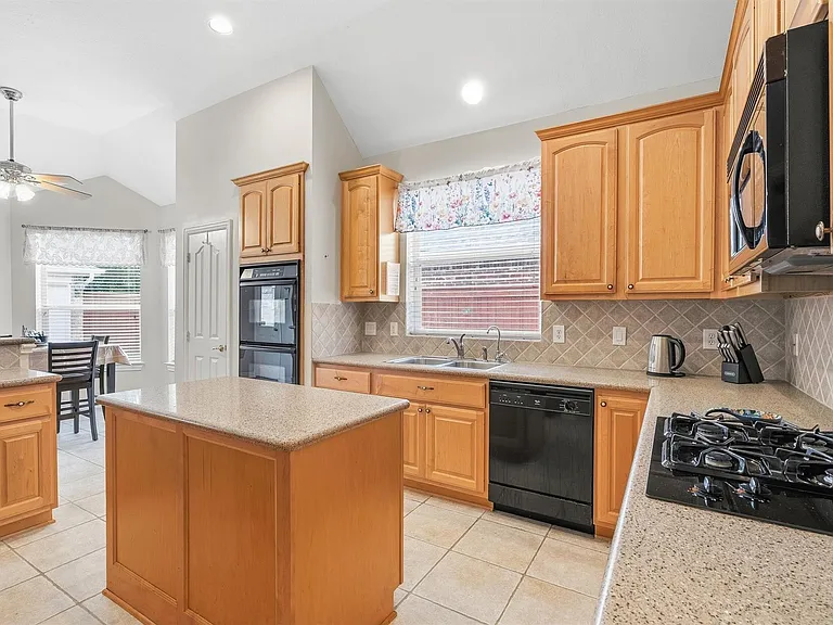 12538 Country Arbor Ln — Photo 8