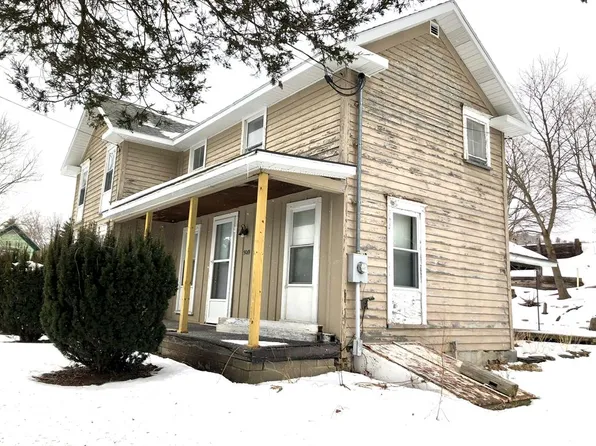 9069 Church St, Avoca, NY 14809