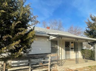 803 NE Green St, Topeka, KS 66616
