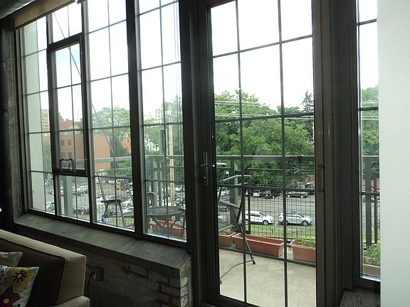 3rd image of 315 2nd St APT 414