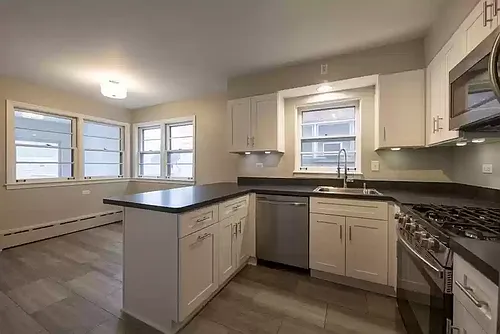 6515 W Higgins Ave #2 Photo 1