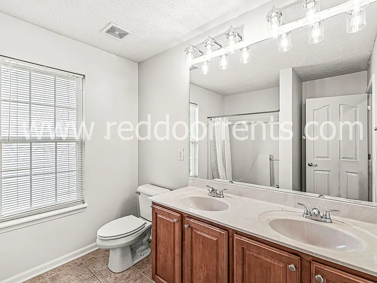 4712 Pebblepointe Pass — Photo 33