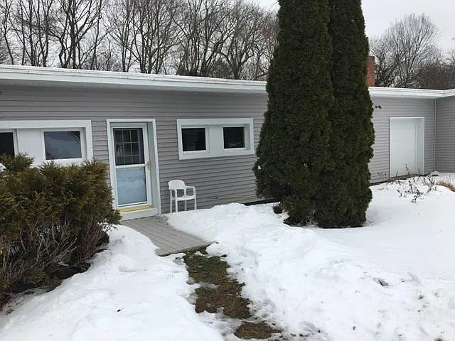 2 Osborne Ln #3