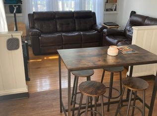 110 State St, Bristol, RI 02809