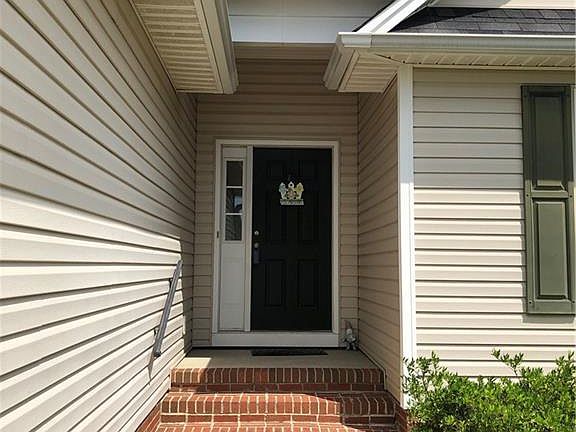 5th image of 194 Ivywood Ln