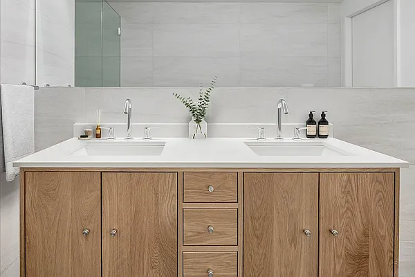 Rented by Dallien Realty Limited Liability Company | media 35