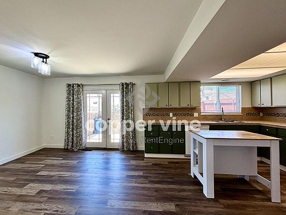 4th image of 8748 Mariposa St