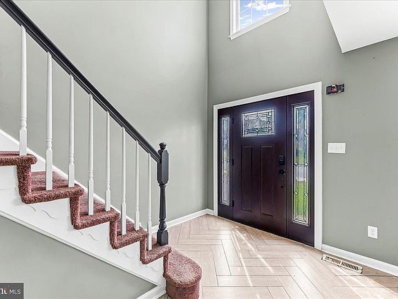2nd image of 113 Midland Dr