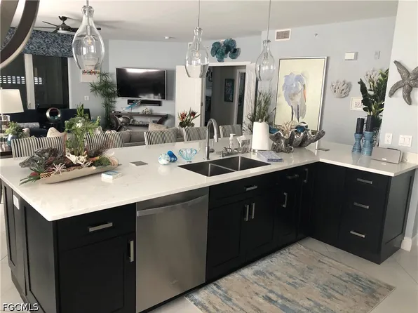 11021 Gulf Reflections Dr, Fort Myers, FL