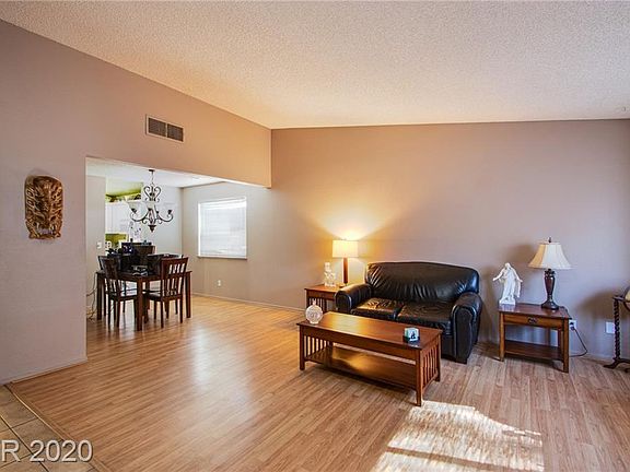 3rd image of 6008 Morro Bay Ave