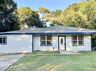 412 N 24th St, Nederland, TX 77627
