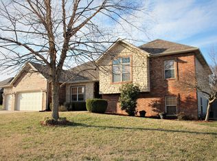 1325 E Ritter St, Republic, MO 65738