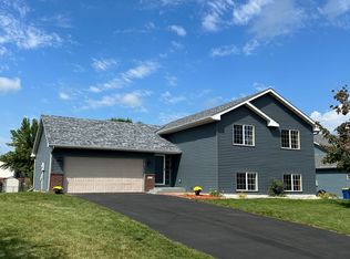 451 8th Ave SW, Lonsdale, MN 55046