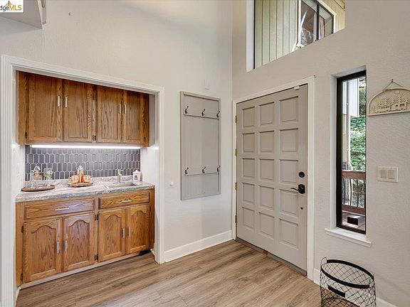 4th image of 22244 Crystal Falls Dr W