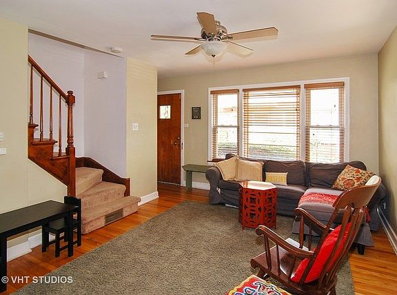 2nd image of 1011 S Oak Park Ave