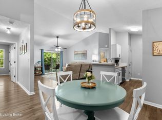 9208 Hawthorne Pointe Dr Unit 203, Louisville, KY 40272