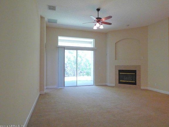 4th image of 605 Loire Ct