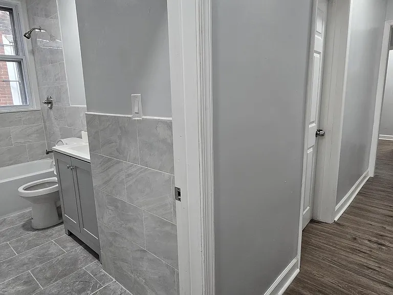 1411 W Loudon St — Photo 58