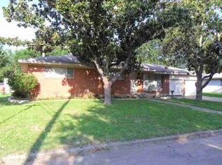 100 N Emberwood Dr, Robinson, TX 76706