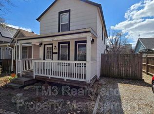 905 Osage St, Leavenworth, KS 66048