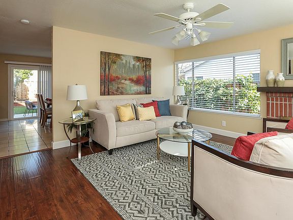 5th image of 237 Vineyard Dr
