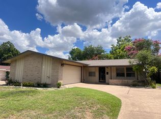 811 Sherbrook Dr, Richardson, TX 75080