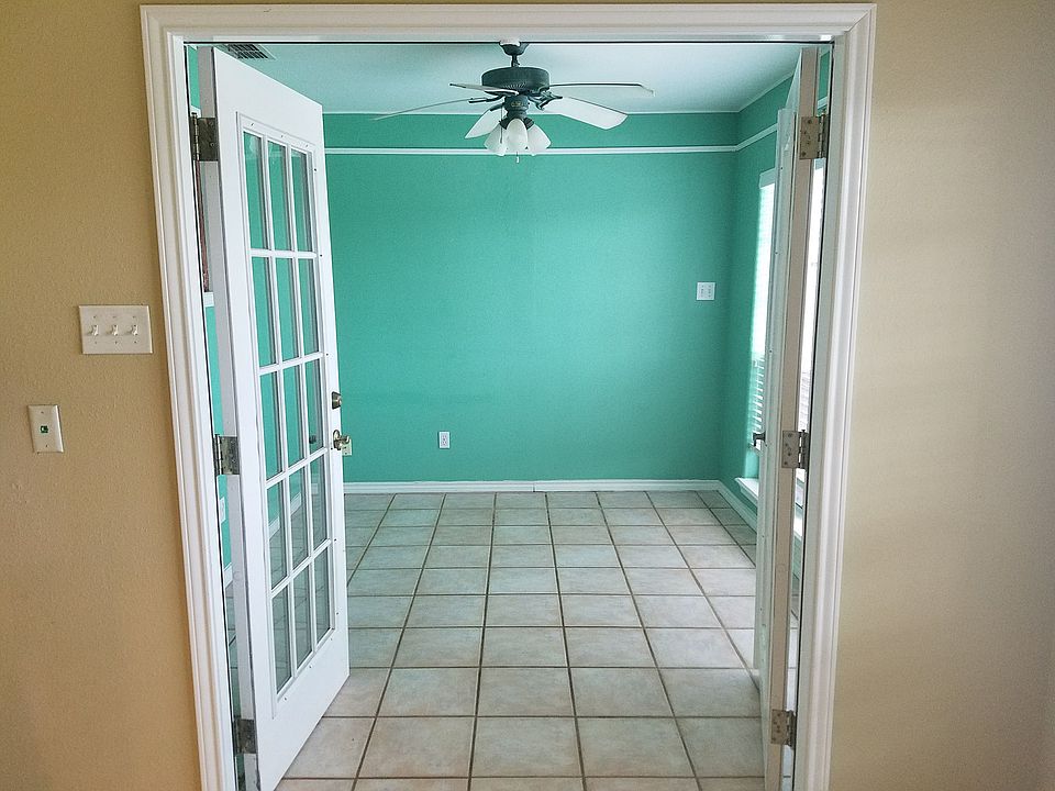 1st image of 15126 Reales Dr