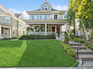 2442 Bryant Ave S, Minneapolis, MN 55405