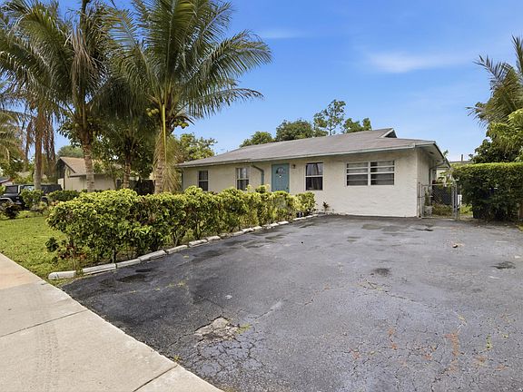 5th image of 8230 SW 4th Place