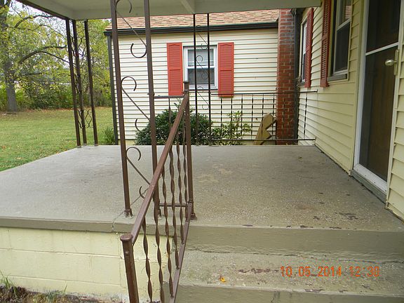 2nd image of 107 Caldwell Ln