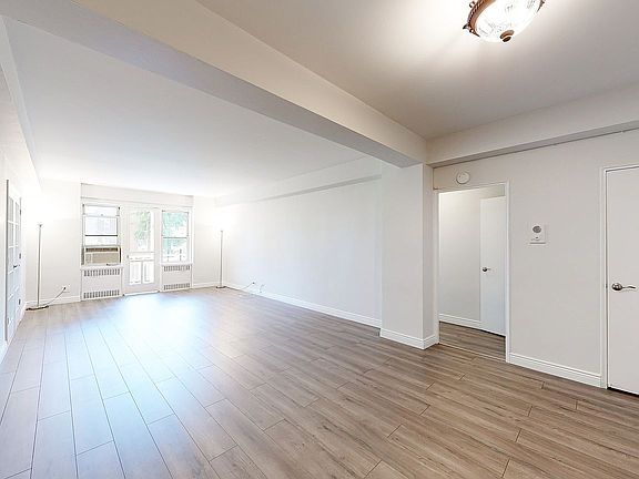 5th image of 69-10 108th St APT 4K