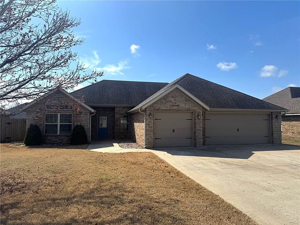 1st image of 11081 Meadowsweet Dr