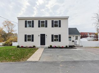 81 Elliott St, Danvers, MA 01923