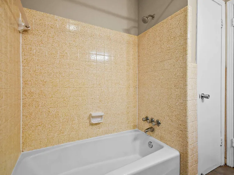 706 Kingsbury Rd — Photo 10