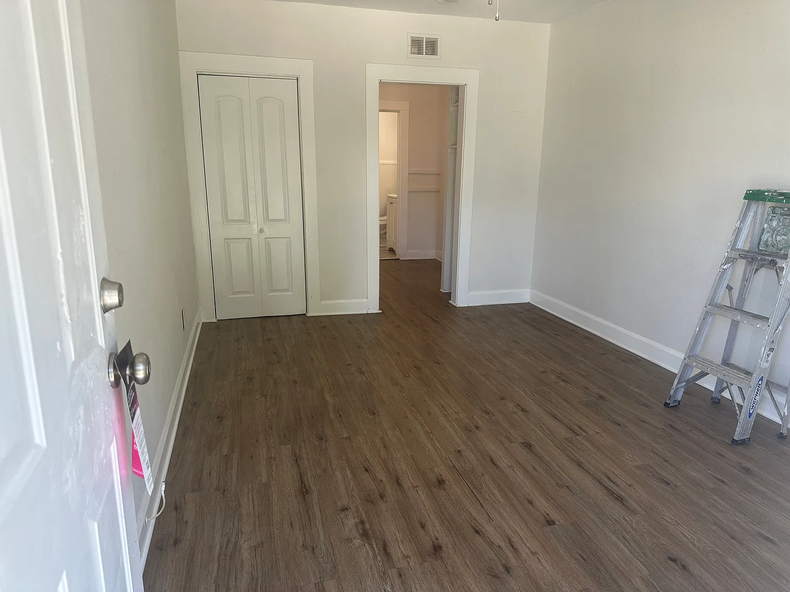 1 bed, 558 sqft, $1,250 — Photo 1