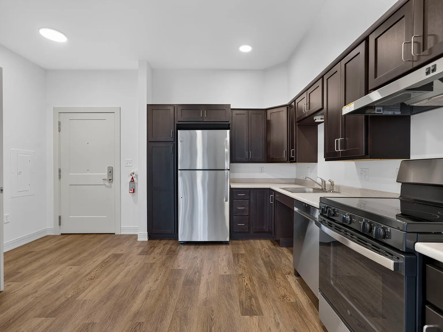 1 bed, $1,569 — Photo 1