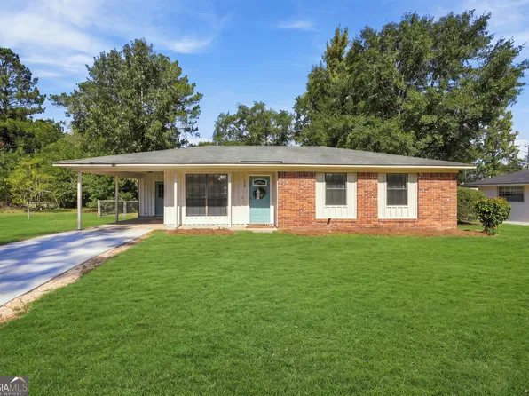 108 W 15th St, Rincon, GA 31326