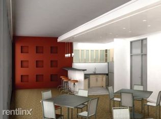 205 N Wells St, Chicago, IL 60606