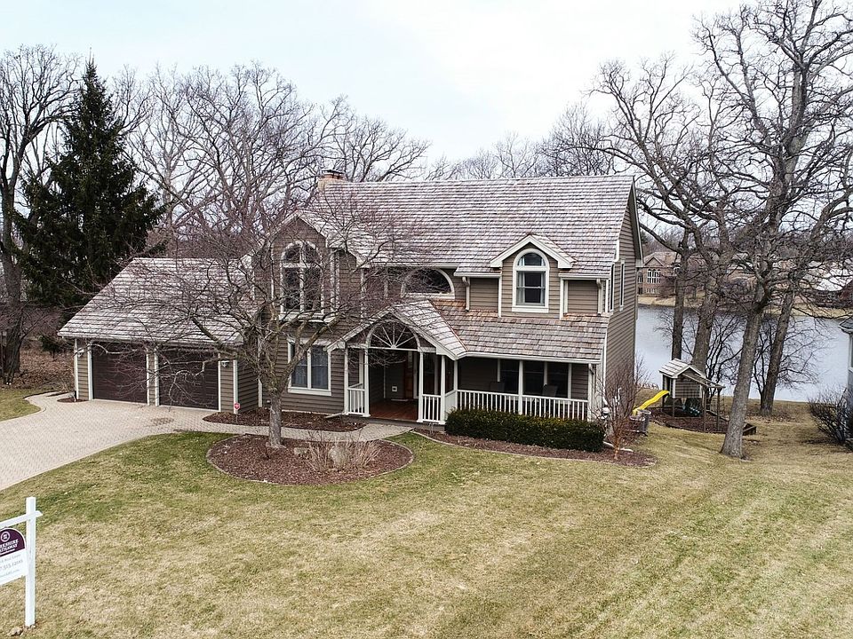 1st image of 1587 Far Hills Dr