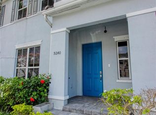 9240 SW 170th Ct, Miami, FL 33196