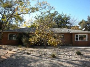 2625 Espanola St NE, Albuquerque, NM 87110