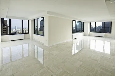 Rented by Siderow Residential Group