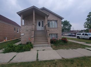 7400 W 62nd St, Summit, IL 60501