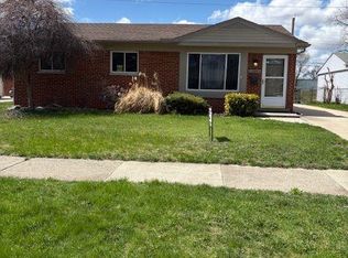11048 Morley St, Taylor, MI 48180