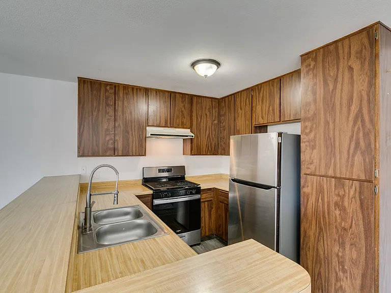 4335 Galore Ave — Photo 21