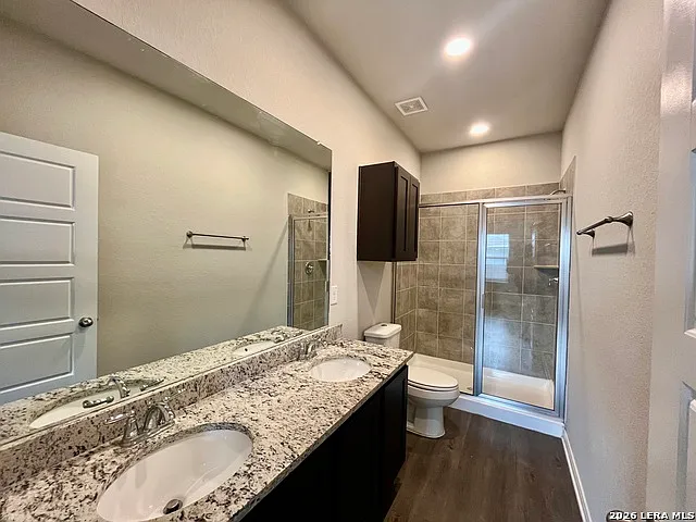 3406 Lindsay Ln — Photo 12
