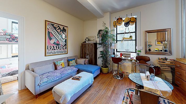 1st image of 324 W 84th St #53SHORT